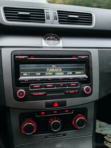 VW Passat b7 originál radio - 2