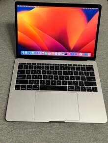 MacBook Pro 2017 - 2