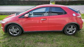 Honda Civic 8g UFO 1.4 i-vtec 73kw 2010 - 2