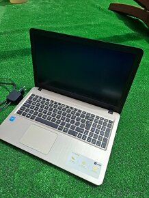 Asus VivoBook x540m - 2