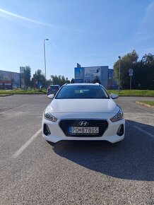 Hyundai i30 CW 1.0 T-GDi Comfort, 110 koní, super stav - 2