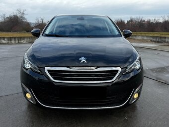 Peugeot 308 1,2PT 130PS NAVI-Panorama-Full-LED - 2