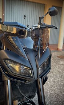 Yamaha MT-09 - 2