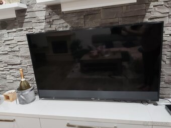 Dobry den predavam tv samsung 150cm - 2