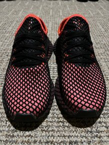 Adidas Deerupt vel 41 1/3.  . - 2