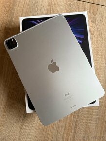 iPad Pro 11 3. generácia Wifi 128 GB - 2