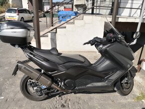 YAMAHA T-MAX 530 - 2