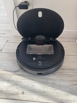 Xiaomi MI Robot Vacuum Mop-P - 2