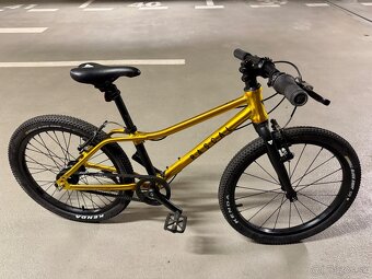 Detský bicykel RASCAL 20" - takmer nový - 2