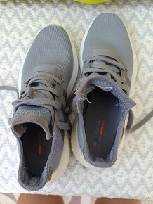 Adidas grey solar pod-S 3.1 veľkosť 8 1/2 - 2