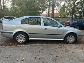 Škoda OCTAVIA Tour, 1.9 TDI ročník 08/2009 - 2