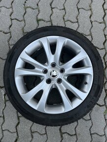 5x112 - 225/45 R17 - Originál Škoda ALU disky - letné pneu - 2