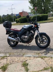 Yamaha XJ600 - 2