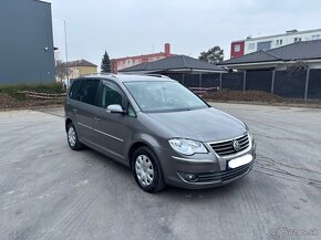 Predam volkswagen touran facelift 2.0 benzín+ CNG - 2