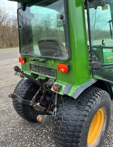 John Deere 2520 4x4 - 2