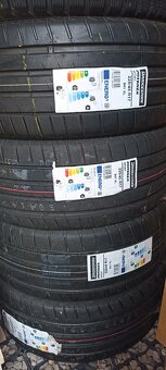 225 45 R17 94Y XL Bridgestone Potenza  sada 4 pneumatik - 2