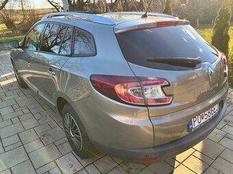 2012 Renault mégane grandtour 1.6 16v dynamique - 2