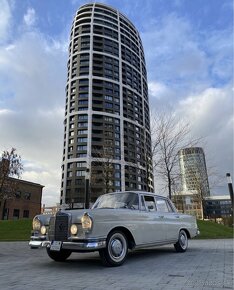 Mercedes-Benz 230S W111 Heckflosse - 2