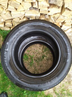 Predam 4x letné pneumatiky 205/60R16 - 2