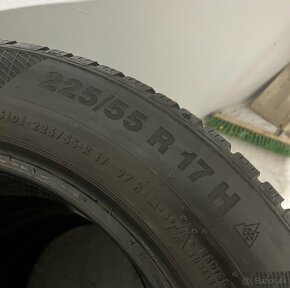 225/55 R17 Zimne Continental Super stav - 2