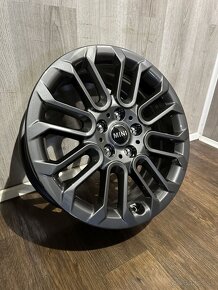 Mini F65, F66, F67 - 4x nové orig. ALU 5x112 R17 - 2