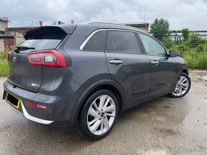 rozpredam kia niro - 2