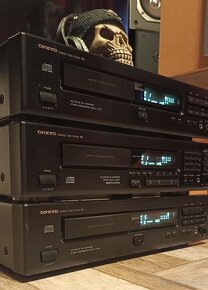 ONKYO 3x CD Player - 2