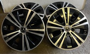 5x112 R17 Original Mercedes  ET 40 čierno-leštene - 2