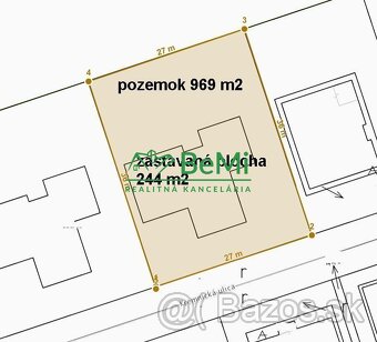 Pozemok ( 969 m2) so stavebným povolením + projekt Malý Lapá - 2