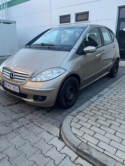 Mercedes A W169 2l diesel Elegance- rezervovane - 2