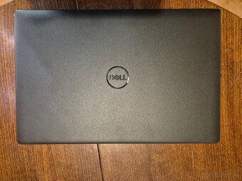 DELL LATITUDE 3520 - 2