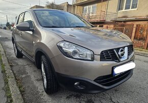 Nissan Qashqai +2  1.6 benzin 7.miest - 2