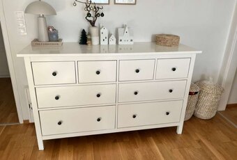 IKEA Hemnes komoda 8 zásuvkova/rezervácia/ - 2