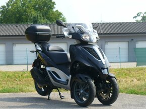 PIAGGIO MP3 300 YOURBAN  ,,B" vodičák - 2