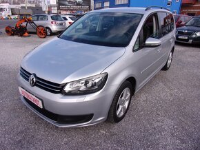 Volkswagen Touran 2.0 TDI Comfortline DSG - 2