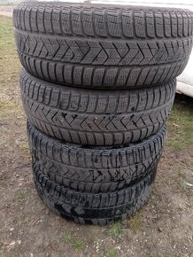 Predám Zimné Pneumatiky 215/60R16 - 2