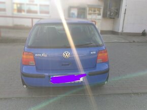 Golf 4 - 2