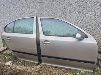 Predám dvere na Škoda Octavia II 2 combi BEZ HRDZE 9201 - 2