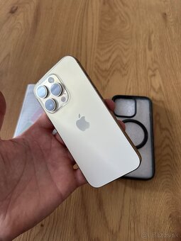 iPhone 14 Pro 128 gb Gold v záruke - 2