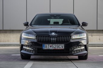 Škoda Superb 2.0 TDI 190k 4x4 Sportline DSG - 2