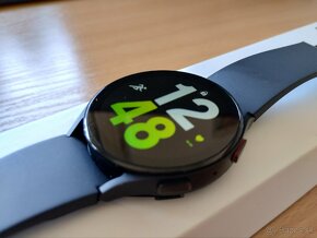 Predám Samsung Galaxy watch 1rok záruka - 2