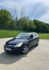 Opel Astra H - 2