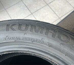 215/55 R17 Nove Zimne Kumho - 2