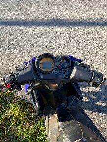 Yamaha aerox 70cc - 2