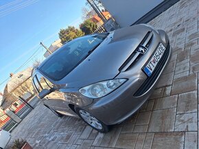 Peugeot 307sw 2.0hdi 66kw 7 miestne - 2