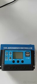 Solárny regulátor 12/24v 30A - 2