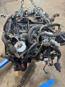 Motor Nissan Navara D40 YD25 128 kW - 2