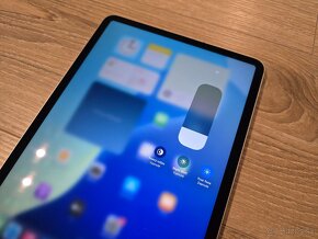 Apple iPad pro 11 4 generácie 256gb cellular M2 - 2