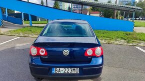 Volkswagen Passat 1.9 TDI 77KW - 2