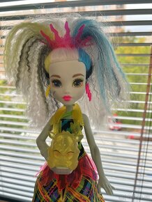 Monster High babika - 2